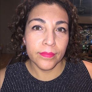 Meet your Posher, Cecilia